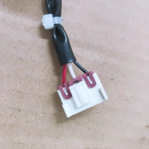 มอเตอร์แอร์กลางแจ้งมีเดีย รุ่น ZKSN-170-8-3L 170W มอเตอร์ดีซีสำหรับทำความเย็น อะไหล่ทดแทน - Product Image 1