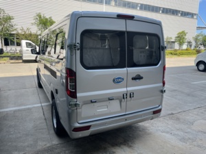 รถมินิบัสโดยสารไฟฟ้าล้วน KAMA ESP7 14 ที่นั่ง พร้อมแบตเตอรี่ลิเธียม CATL 61 กิโลวัตต์ชั่วโมง ห้องโดยสารกว้างขวาง รองรับการขับขี่ระยะไกล 335 กิโลเมตร - Product Image 5