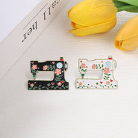 Broche en émail motif machine à coudre rétro et fleurs, style vintage, pour femmes et filles, bijou fantaisie