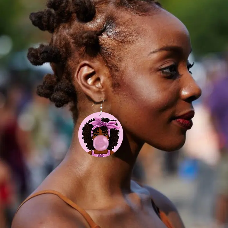 Anting-Anting Gantung Kayu Perempuan Afro Merah Muda Cantik Anting-Anting Rambut Alami Hitam Afrika