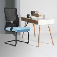 Fauteuil de conférence à accoudoir fixe, chaise de formation en maille, salle de réunion du personnel, chaise de bureau sans roulettes