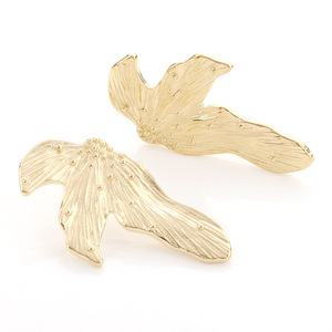 Hoop <b>Earrings</b> <b>Wings</b> Shape Gold Tone Irregular Design Fashion Jewelry - Product Image 5