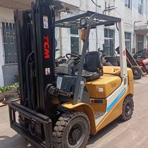 Toyota komatsu בשימוש מלגזות | 3/5 טון דיזל/חשמלי & סחר חוץ | כולל אביזרי מלגזה - Product Image 4