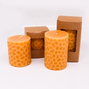 Bougie pilier en cire d'abeille 100% pure faite à la main longue durée avec mèche en coton pour la décoration de la maison, les fêtes de mariage ou Noël - Product Image 6