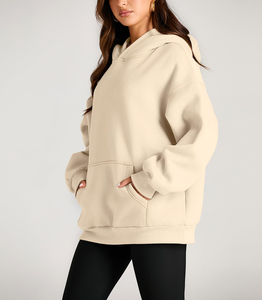 Streetwear de haute qualité, sweats à capuche unis et lourds au design personnalisé pour femmes - Product Image 3