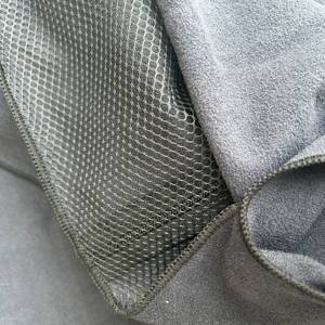 Toalla de Gimnasio de Microfibra Ecológica Personalizada con Bolsillo con Cierre, Fácil de Guardar, Ideal para Playa, Camping y Eventos Deportivos - Product Image 4