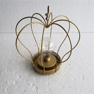 Casa o fiesta decorativo colgante de LED de cadena de oro simple colgante titular de la vela de metal <span class=keywords><strong>para</strong></span> la <span class=keywords><strong>boda</strong></span> - Product Image 2