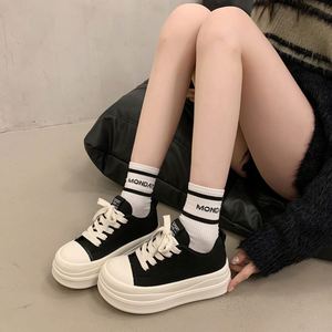 2026 Spring New Ladies Soft Leather White Platform Sneakers, Cushioned Flexible Soft <b>Sole</b> Height Boosting - Product Image 2