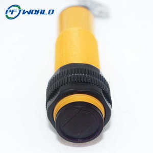 Capteur de proximité photoélectrique inductif <span class=keywords><strong>E3F</strong></span> <span class=keywords><strong>DS10C4</strong></span> à réflexion diffuse infrarouge NPN PNP pour la détection et l'automatisation en usine - Product Image 1