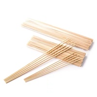 Brochettes de bambou naturel de 12 pouces pour les bâtons de chien de maïs de surface lisse de barbecue