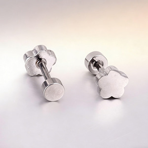 B084 Wholesale Stainless Steel 18k Gold Plated Jewelry Simple Fashion Flower Star Shaped <b>Stud</b> <b>Earrings</b> for Women Jewelry Gift - Product Image 3