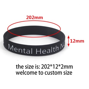 Bracelets en silicone personnalisés Youmigift pour événements sportifs et festivals, impression sérigraphique en relief - Product Image 3
