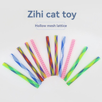 Jouet interactif pour chat Tube de ressort élastique coloré pour chat jouet de morsure de griffe de meulage doux pour mouvement et exercice