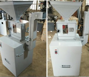 Machine à décortiquer le <span class=keywords><strong>riz</strong></span> à <span class=keywords><strong>trois</strong></span> rouleaux Machine à décortiquer le <span class=keywords><strong>riz</strong></span> à rouleaux en caoutchouc - Product Image 4