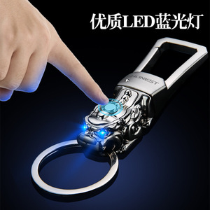 Llavero de Metal Pixiu con Luz LED, Llavero de Aleación de Zinc, Regalo Creativo de Estilo Chino - Product Image 2