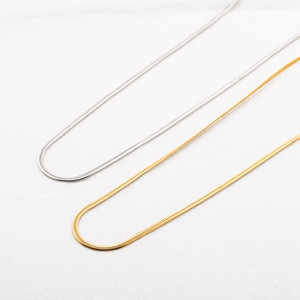 yunnique <b>Titanium</b> Steel Flat Snake Bone <b>Chain</b> Necklace Gold And Silver Color Minimalist Geometric Design Clavicle <b>Chain</b> - Product Image 3