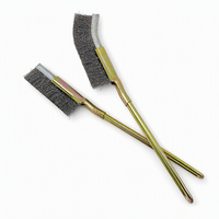 Petite brosse métallique en fil d'acier avec manche en métal pour le nettoyage, l'élimination de la rouille, la pulvérisation de la soude de soudage, le polissage des surfaces, outil manuel