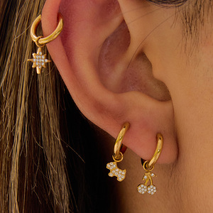 ต่างหูห่วงสแตนเลสประดับเพชรรูปดาวดีไซน์เรขาคณิตสำหรับผู้หญิงเครื่องประดับแฟชั่น - Product Image 1