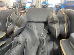 Poltrona Massaggiante di Lusso 3D a Gravità Zero Shiatsu per Corpo e Gambe, Portatile, Stile Moderno, Pieghevole, in Pelle, con Funzione Riscaldante per Piedi e Mani - Product Image 3