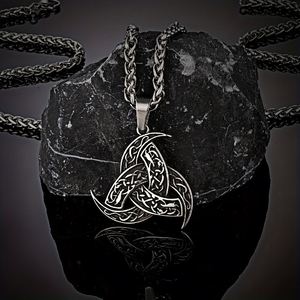 Collares con Nudo Celta y Grabado Vikingo para Hombre, Colgante de Acero Inoxidable con Cadena, Joyería Punk de Moda para Mujer, Nuevos Accesorios, Regalo, Venta al por Mayor - Product Image 6