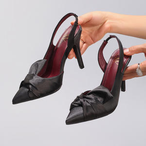 Impresionantes Zapatos de Tacón Iridiscentes para Mujer, con Brillo Holográfico, Estilo Stiletto, para Eventos - Product Image 2