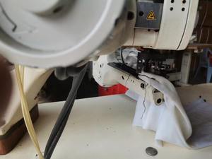 Buena calidad Japón Jukis MF3620 Series Interstitch Feed Off the Arm Top Coverstitch Máquina DE COSER usada - Product Image 4