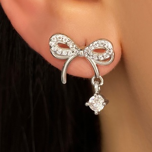 Pendientes de moda coreanos con borlas de circonita cúbica, chapados en oro, con lazo y dije de mariposa para mujer - Product Image 6