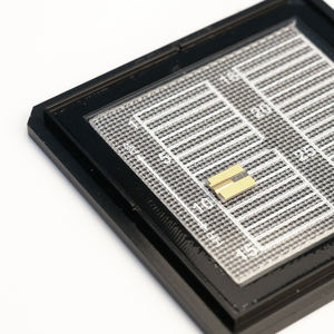 Fabricación COS 1270nm 1W Chip Láser de Diodo Paquete de estaño dorado Emisor único en submontaje para procesamiento de materiales - Product Image 4