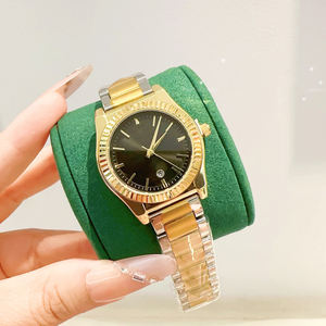 แฟชั่นคลาสสิก สไตล์ยุโรป ดีไซน์เรียบง่าย สไตล์เรโทร สามารถผสมผสานสีได้อย่างอิสระสำหรับนาฬิกาข้อมือสุภาพสตรี - Product Image 5