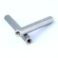 M2 M2.5 M3 M4 M5 M6 M8 M10 M12 304 Entretoise hexagonale en acier inoxydable Accouplement à longue tige Écrou hexagonal Boulon