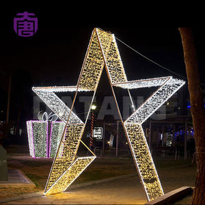 Décoration lumineuse 3D à motif étoile à cinq branches en alliage d'aluminium IP65 pour extérieur, idéale pour Noël et Halloween, très vendue - Product Image 6