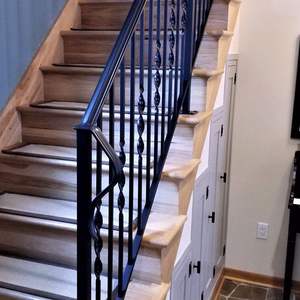 Rampe en fer forgé de luxe moderne avec <span class=keywords><strong>balustres</strong></span> pour balcon de villa et rampe en fer sur mesure - Product Image 6