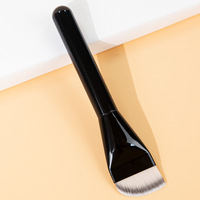 Pinceau de maquillage populaire à tête plate ultra-mince avec manche en métal doré, pour fond de teint et masque sans traces, version améliorée