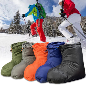 Bottes d'hiver ultralégères en duvet de canard pour intérieur/extérieur avec semelle souple et chaussettes en duvet - Product Image 1