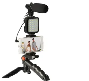 Video Recording studio equipment Vlog Tripé Kit Com Microfone E Luz Para Transmissão Ao Vivo youtube videos making kit ay-49