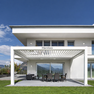 Pérgola de Aluminio Motorizada con Revestimiento Impermeable, Resistente al Viento (120 km/h), con Motor Silencioso y LED para Patio o Jardín, MOQ Bajo - Product Image 1