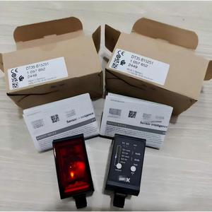 Brand New <strong>VS</strong>/VE18-3F3340 Industrial Photoelectric Sensor - Product Image 1