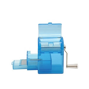 Venta al por mayor <span class=keywords><strong>Funway</strong></span> OSM-01 Moderno Molinillo de Tabaco Rectangular Mini Manual con Manivela, Cortador y Triturador, Accesorios para Hierbas Multicolor - Product Image 4