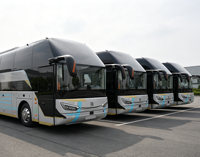 Nouveau bus de tourisme diesel haut de gamme Tenglong Hubei, Euro 3, transmission manuelle, conduite à gauche, 51 sièges, 12,5 mètres, pare-brise double.
