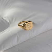 Bague signet personnalisable avec gravure de logo, nom, fleur, rose, animal, papillon pour femmes