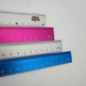 <span class=keywords><strong>China</strong></span> Factory Professional Hersteller Custom Design Kleines Aluminium Lineal 15cm Multifunktion ale gerade süße Lineale für die Schule - Product Image 3