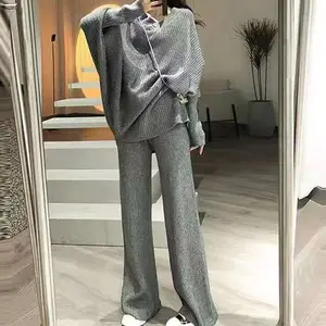 Pantaloni lunghi a gamba larga da donna 2 pezzi Set di maglioni maglieria Casual completi da donna in maglia coreana manica due pezzi - Product Image 1