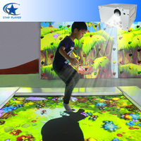 STAR PLAYER Simulateur de jeu de projection sur trampoline, structure gonflable interactive avec écran LCD monté sur poteau, résolution 1024x768 pour enfants
