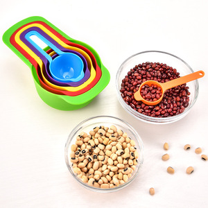 Ensemble de tasses et cuillères à mesurer colorées, outils de cuisine en plastique, 6 pièces, pour la pâtisserie, la cuisson et l'assaisonnement - Product Image 1