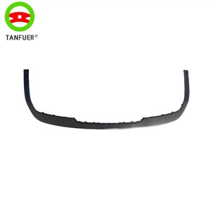 Pièces automobiles OEM Factory, couleur noire, LR168988, grande bande de protection de pare-chocs arrière pour Land <span class=keywords><strong>Rover</strong></span> <span class=keywords><strong>Range</strong></span> <span class=keywords><strong>Rover</strong></span> <span class=keywords><strong>Sport</strong></span> <span class=keywords><strong>L461</strong></span> 2022-2023 - - Product Image 1