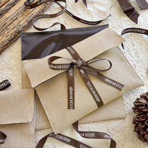 Ленты с логотипом на заказ, роскошный джутовый конверт, мешок для пыли для одежды, мешки для упаковки волос, льняной джутовый конверт с атласной подкладкой - Product Image 1