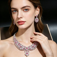 Ensemble de bijoux de mariée XM S263 en plaqué platine de luxe avec zircon cubique rose et imitation perle, collier et boucles d'oreilles pour femmes, cadeau de mariage