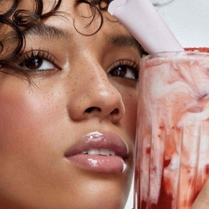 New r Custom 10-20Ml New lipstick with squeeze design - Product Image 4