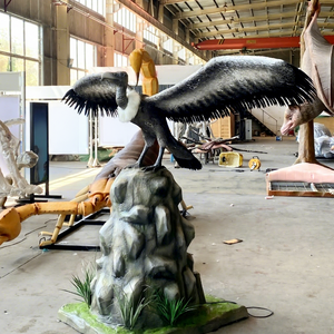 Modèle d'oiseau animatronique Teratornithidae, réplique de faucon à ailes écartées pour parc à thème animalier - Product Image 2