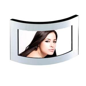 Marco de Fotos Moderno de 130x180, Estilo 'Boomerang', Hierro, Vidrio, Aleación de Aluminio, para Mesa, Decoración del Hogar, Bodas, Decoración Metálica Colgante - Product Image 1